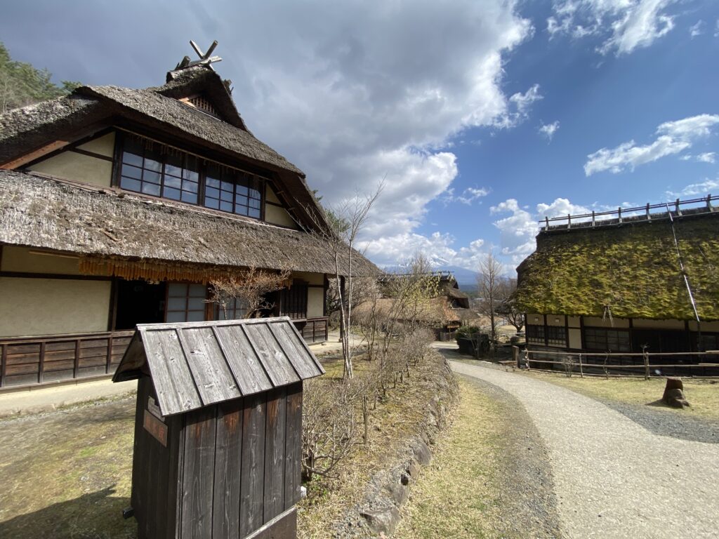 98652B0D 8106 4D1A AC2B 51DDA2F82DAD